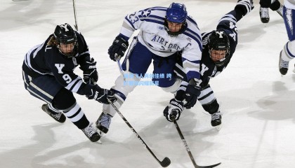 壹号娱乐app|亚洲飞人再创佳绩 跨栏赛场闪耀新星