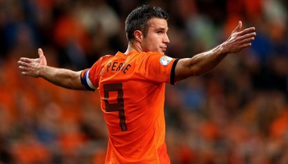 意天空透露小基恩伤情细节，脚踝当晚未现肿胀；巴斯托尼未随队返米兰引关注