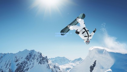 【壹号娱乐官网】中超联赛激战正酣，争冠保级悬念迭起